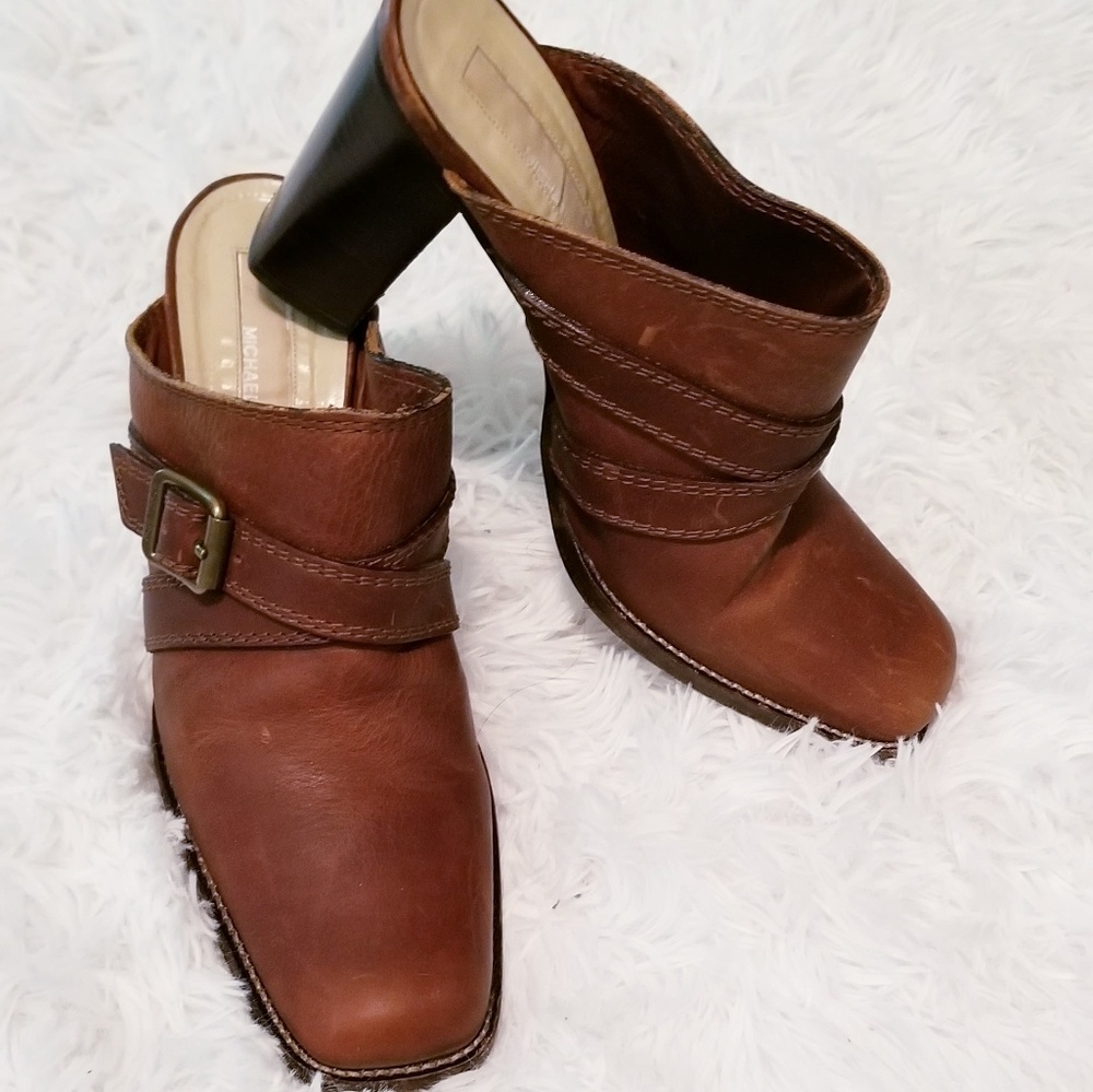 Michael Kors Mule Clog In Size 7.5! - image 1
